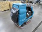 Tennant 7100 Cylindrical Rider Floor Scrubber